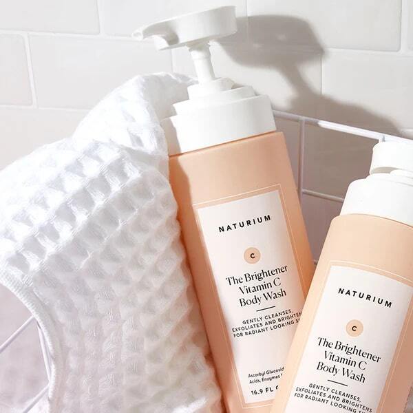 THE BRIGHTENER VITAMIN C BRIGHTENING BODY WASH