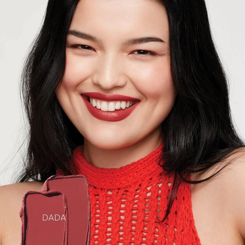 LIP BLUR SOFT-MATTE HYDRATING LIPSTICK