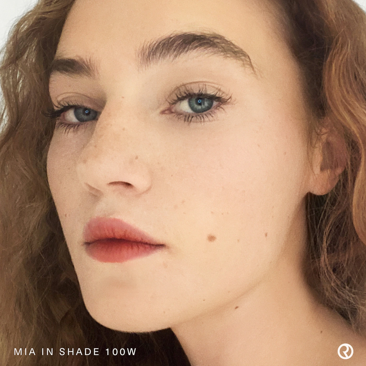 LIQUID TOUCH BRIGHTENING CONCEALER