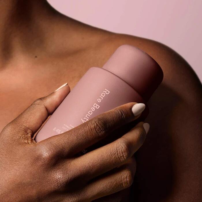 FIND COMFORT HYDRATING BODY LOTION