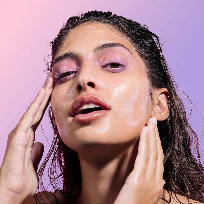 BLUEBERRY BOUNCE GENTLE CLEANSER