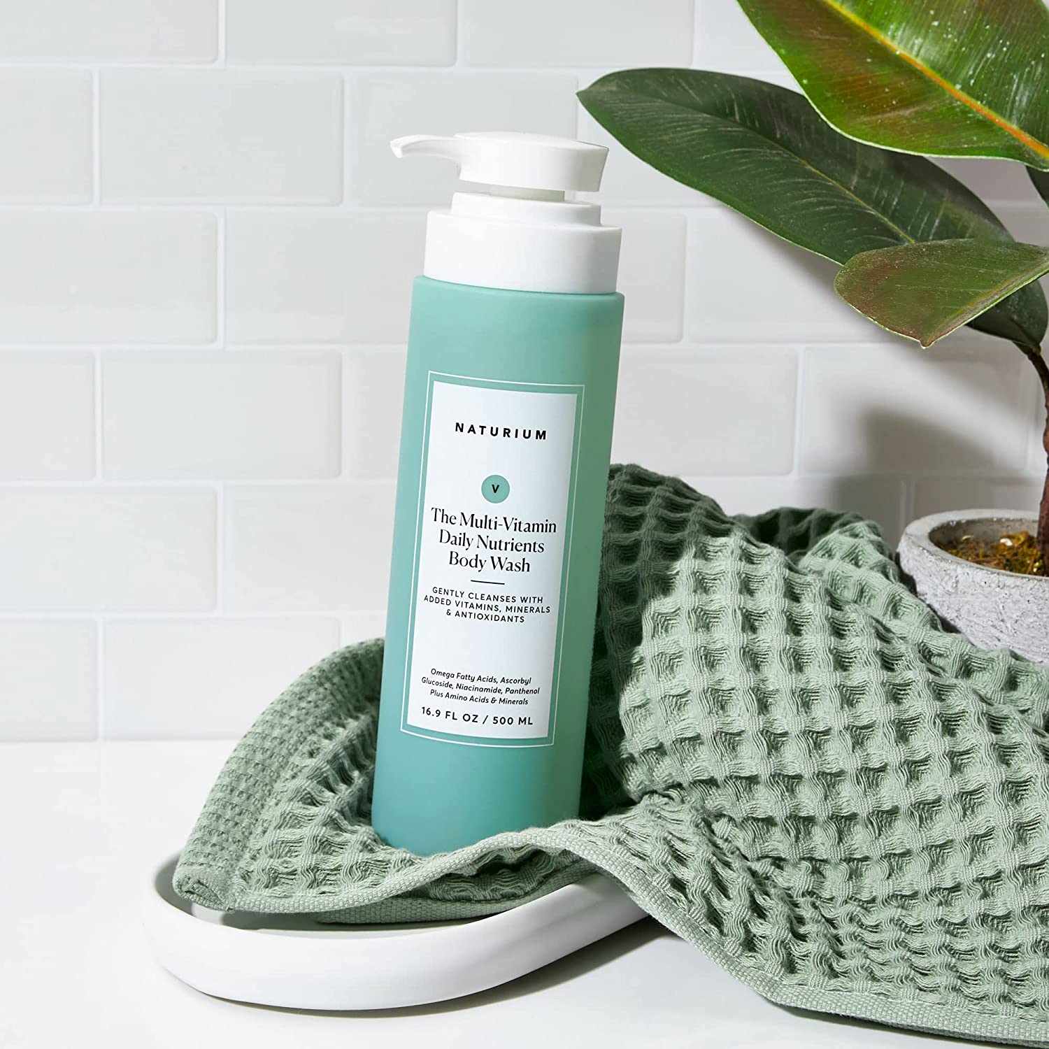 THE MULTI-VITAMIN DAILY NUTRIENTS BODY WASH